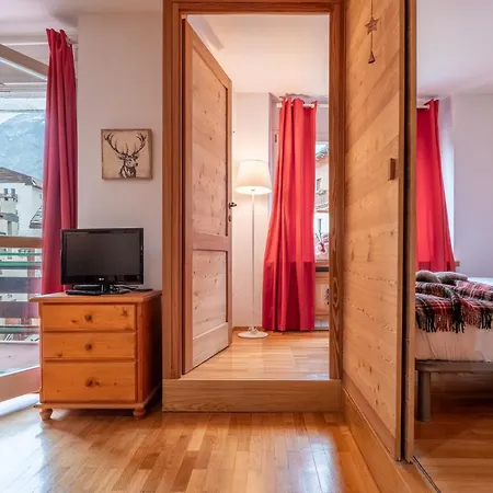 Alpine Nook - Cervinia Ski-inski-o Appartement *