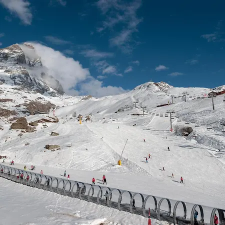 Alpine Nook - Cervinia Ski-inski-o Appartement